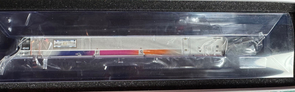 ATLAS 10004439 HO NJT ALP45-DP MASTER GOLD ESU LOKSOUND DCC/SOUND RD NO. 4540