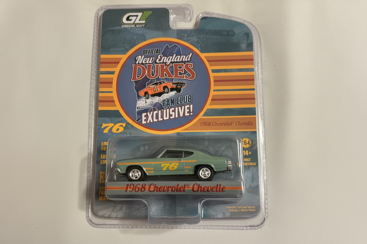WHOLESALE CASE 48 CARS 1:64 1968 Chevy Chevelle #76 Race Car New England Dukes Exclusive Greenlight