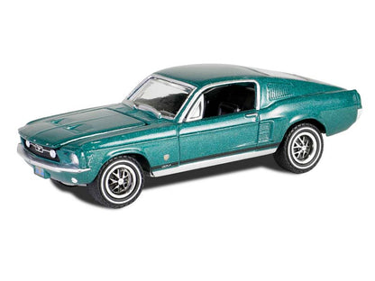 1:64 1967 福特野马 GT Fastback High Country Special – Timberline Green（业余爱好专属）预购 2024 年 3 月
