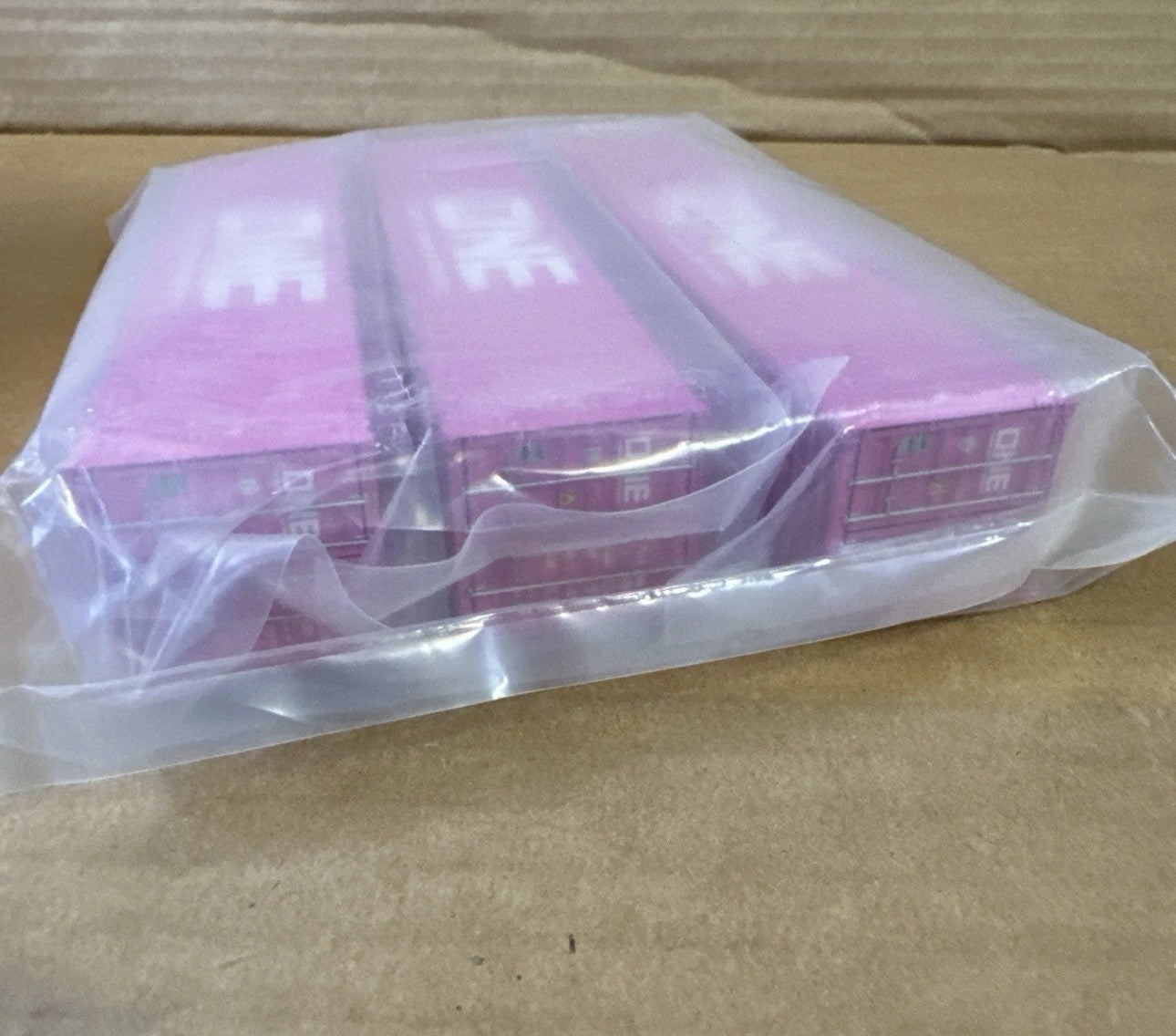 Atlas 20006546 HO Scale 40' Container Ocean Network Express TLLU Set #2 3 Pack