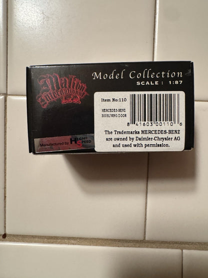 Malibu International Mercedes Benz 300SL Wing Door 1/87 RED GULLWING COLLECTION