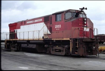Rapido 33041 HO Montreal Locomotive Works MLW M420 Providence & Worcester #2003