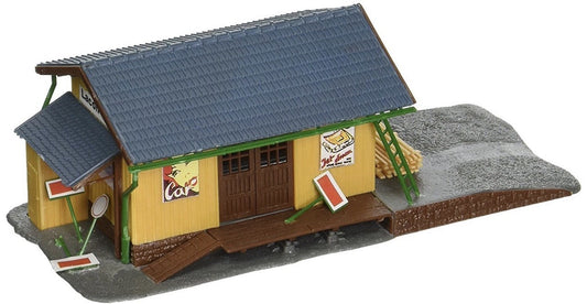 Model Power 694 HO Scale Built-Up Farmingdale Freight Station