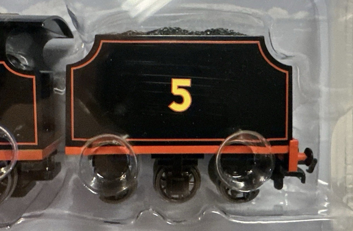 Bachmann HO Scale Thomas & Friends Origin James Engine W/ Moving Eyes #58822