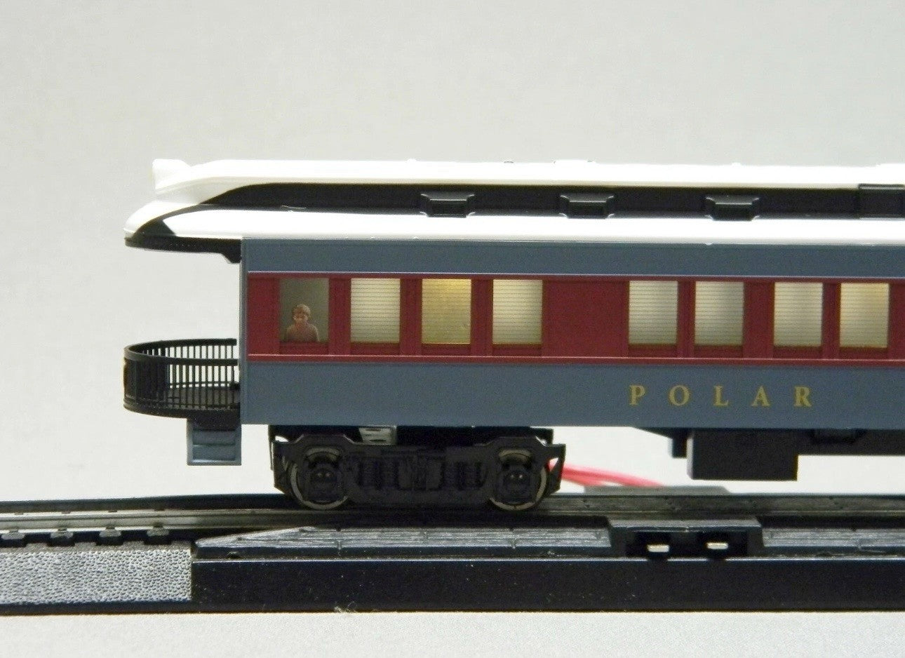 LIONEL HO SCALE POLAR EXPRESS TRAIN SET Sleigh Santa Remote Track 871811010 NEW