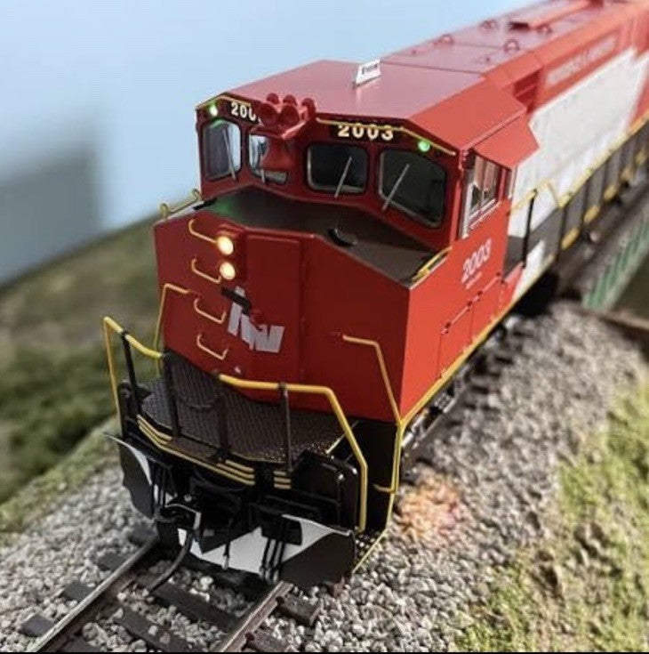 Rapido 33041 HO Montreal Locomotive Works MLW M420 Providence & Worcester #2003