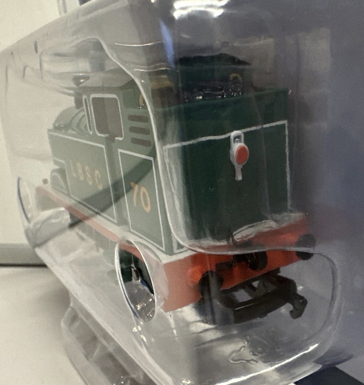 Bachmann HO Scale Thomas & Friends LBSC 70 Thomas Engine W/ Moving Eyes #58739