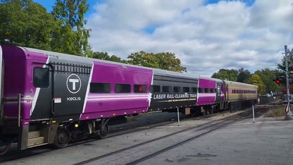 PRE-ORDER: Rapido 1084022 - Comet Car Massachusetts Bay Transportation Authority (MBTA) Laser Train: Coach #253 - HO Scale