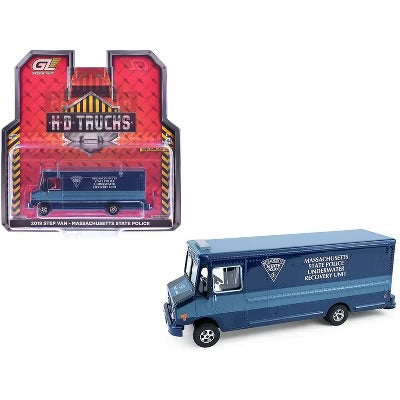 2019 Step Van - Massachusetts State Police 1:64 - Greenlight 33260C