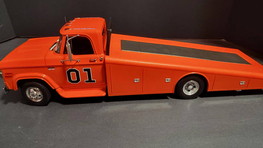 1:18 ACME 1970 Dodge D-300 Ramp Truck THE GENERAL NEW