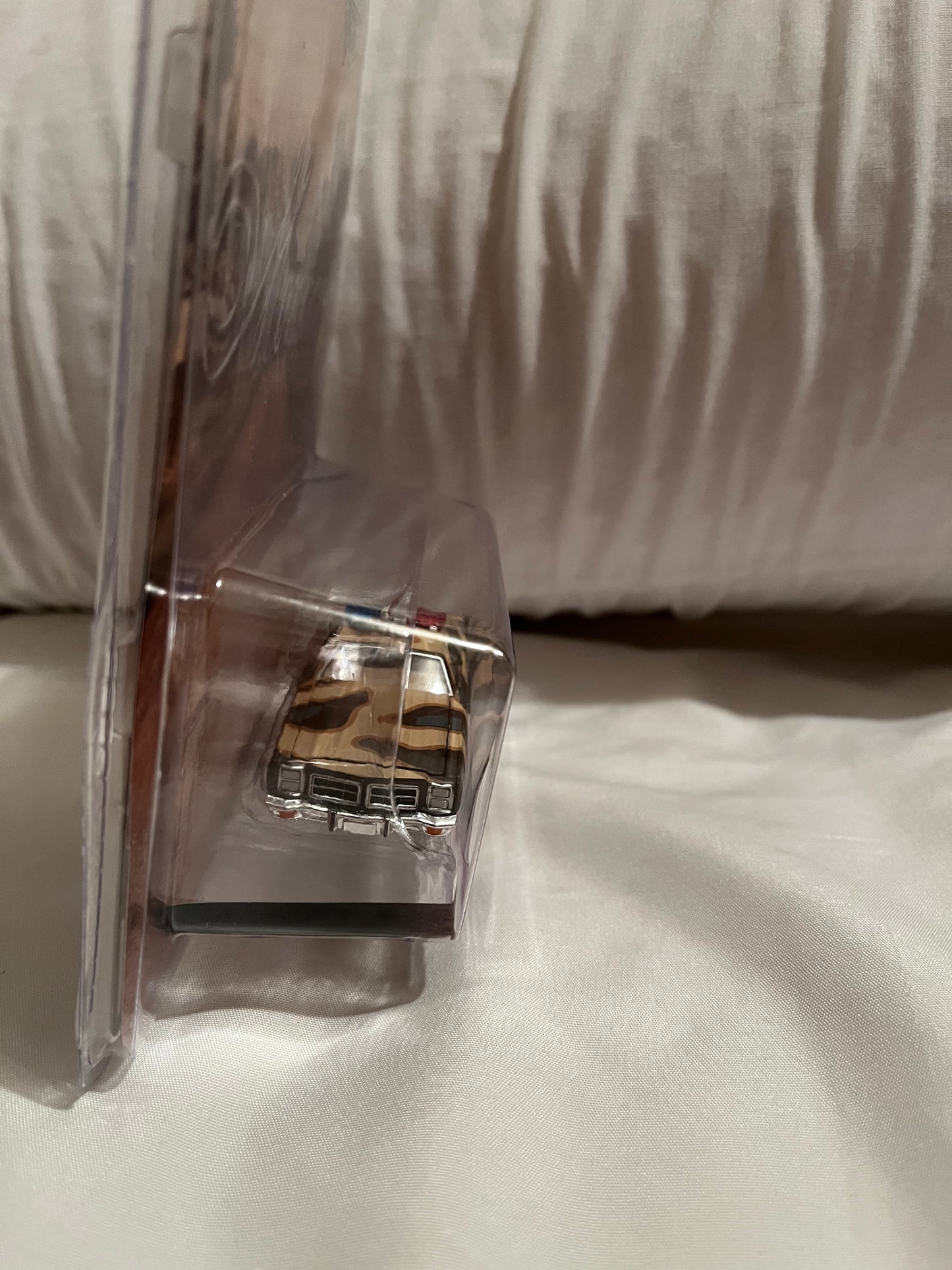 1:64 1978 年道奇摩纳哥哈扎德县警长迷彩压铸