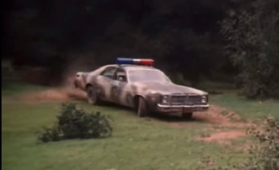 1:64 1978 年道奇摩纳哥哈扎德县警长迷彩压铸